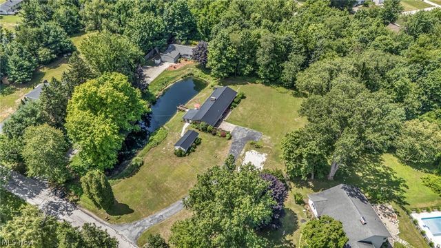 9905 Knollwood, Concord Twp, OH 44060