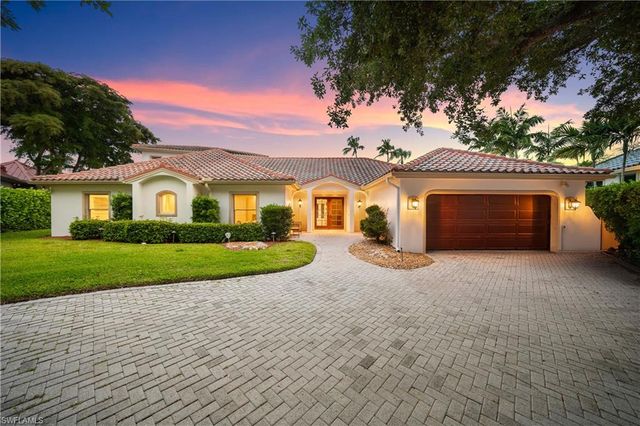 350 Bow Line BEND, Naples, FL 34103