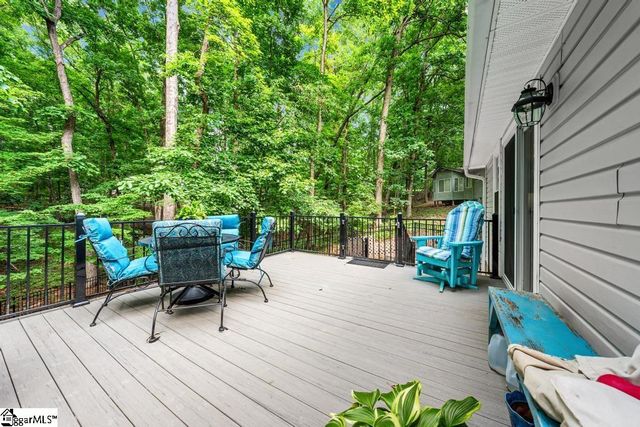 1303 S Arrowhead Drive, Westminster, SC 29693