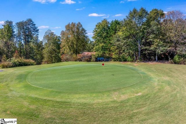 1303 S Arrowhead Drive, Westminster, SC 29693