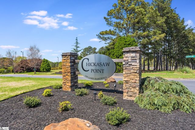 1303 S Arrowhead Drive, Westminster, SC 29693