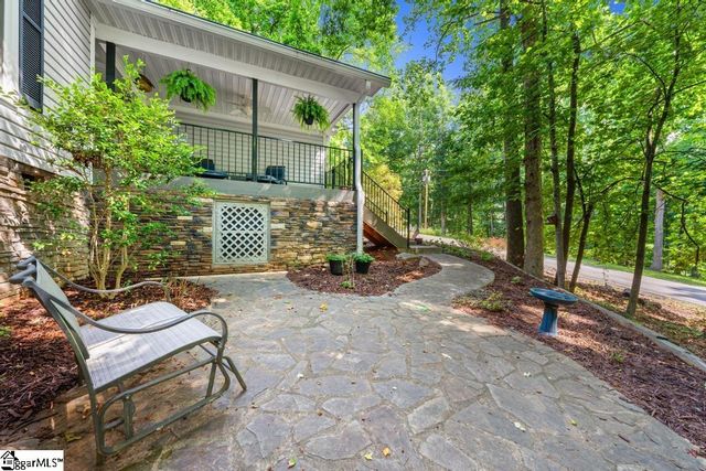 1303 S Arrowhead Drive, Westminster, SC 29693