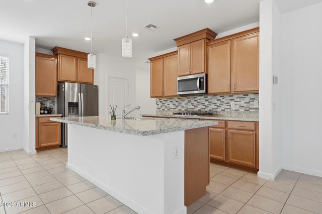 14161 W VOLTAIRE Street, Surprise, AZ 85379