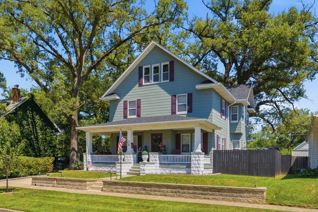 1022 24th Street, Moline, IL 61265