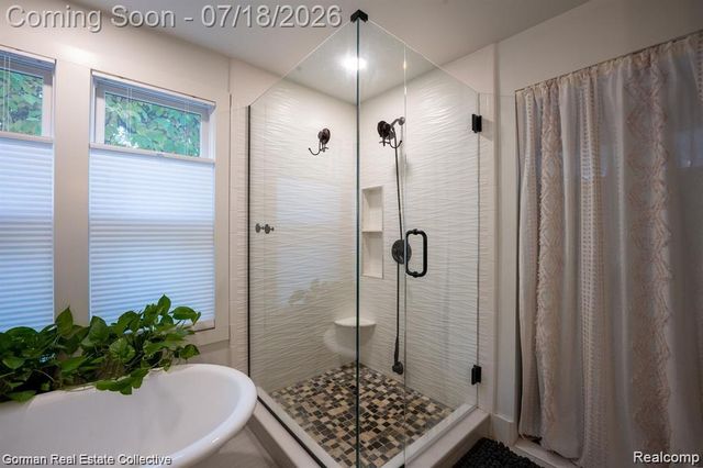 283 Phillips Avenue, Clawson, MI 48017