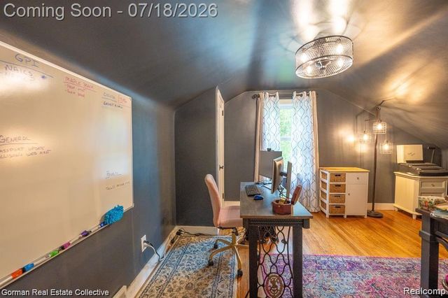 283 Phillips Avenue, Clawson, MI 48017