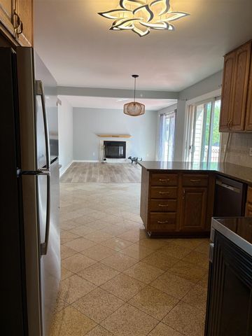4101 Rolling Meadow Lane, Ypsilanti, MI 48197