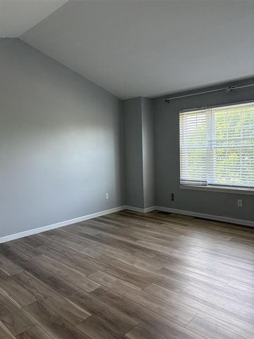 4101 Rolling Meadow Lane, Ypsilanti, MI 48197
