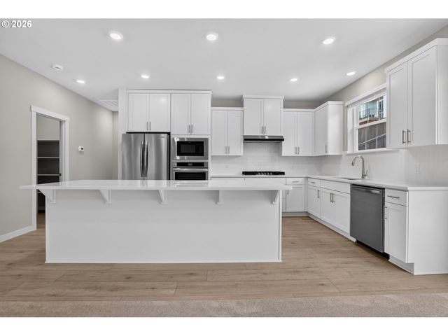2223 S 2nd Way, Ridgefield, WA 98642