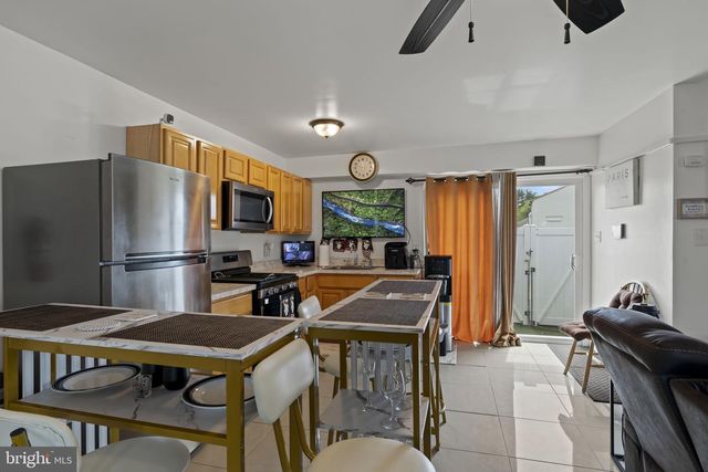 87 HAMPTON GATE DR, Sicklerville, NJ 08081