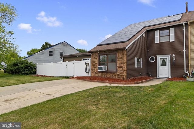 87 HAMPTON GATE DR, Sicklerville, NJ 08081