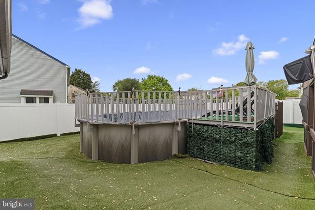 87 HAMPTON GATE DR, Sicklerville, NJ 08081