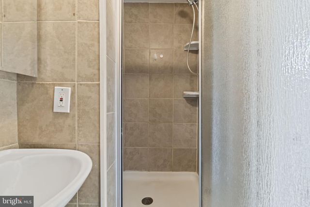 87 HAMPTON GATE DR, Sicklerville, NJ 08081