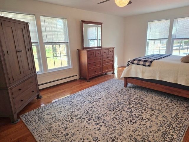 1 Katies Way, Sandwich, MA 02537