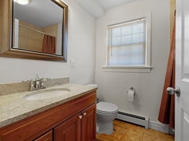 1 Katies Way, Sandwich, MA 02537