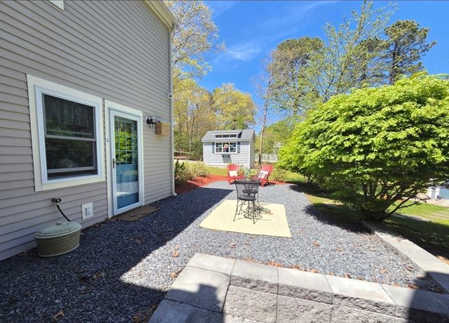 1 Katies Way, Sandwich, MA 02537