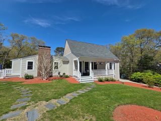 1 Katies Way, Sandwich, MA 02537