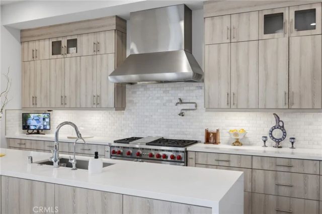 51 Hartman, Irvine, CA 92618