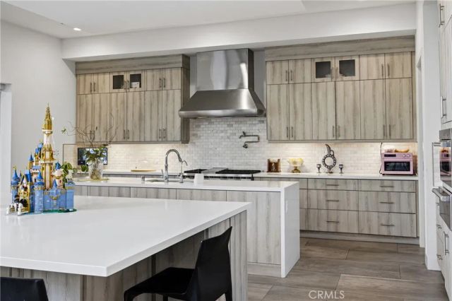 51 Hartman, Irvine, CA 92618