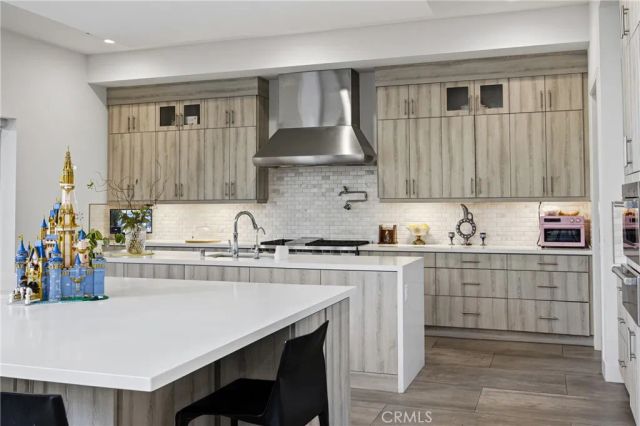 51 Hartman, Irvine, CA 92618