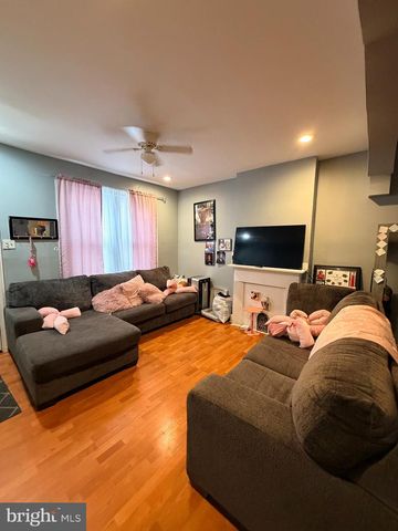 2406 W OAKDALE ST, Philadelphia, PA 19132