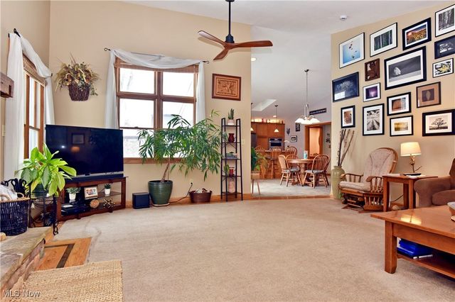 3686 S Sunnyfield Drive, Akron, OH 44321