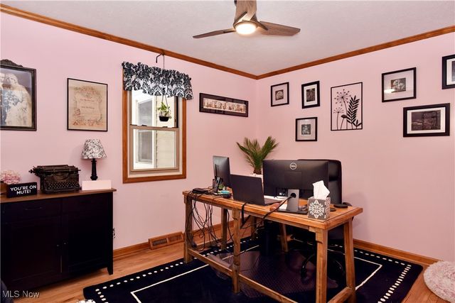 3686 S Sunnyfield Drive, Akron, OH 44321