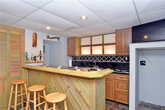 3686 S Sunnyfield Drive, Akron, OH 44321