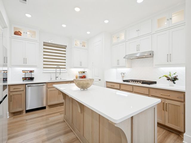 2825 Holland Court, Celina, TX 75009