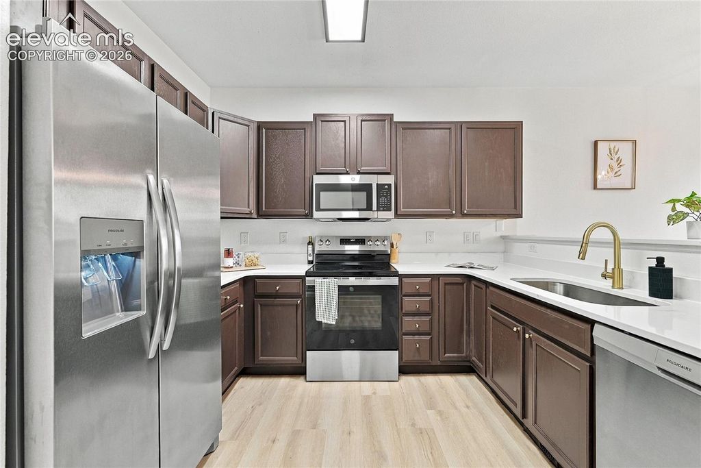 1921 Flintshire Street, Colorado Springs, CO 80910 — photo 2