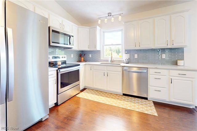 3237 Saint Charles Drive, Steubenville, OH 43952