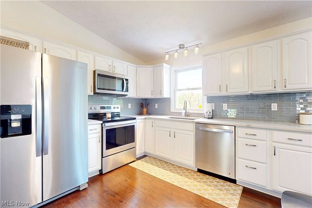 3237 Saint Charles Drive, Steubenville, OH 43952