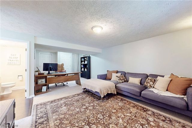 3237 Saint Charles Drive, Steubenville, OH 43952