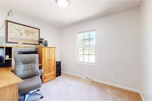 3237 Saint Charles Drive, Steubenville, OH 43952