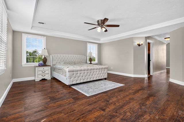 21 Ashwood Cir, Shrewsbury, MA 01545
