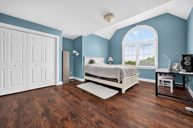 21 Ashwood Cir, Shrewsbury, MA 01545
