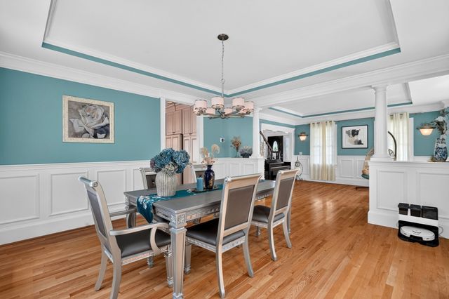 21 Ashwood Cir, Shrewsbury, MA 01545
