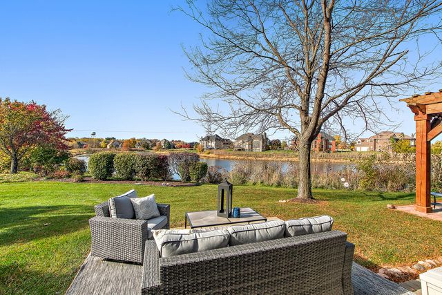 8839 Indiana Harbor Drive, Frankfort, IL 60423