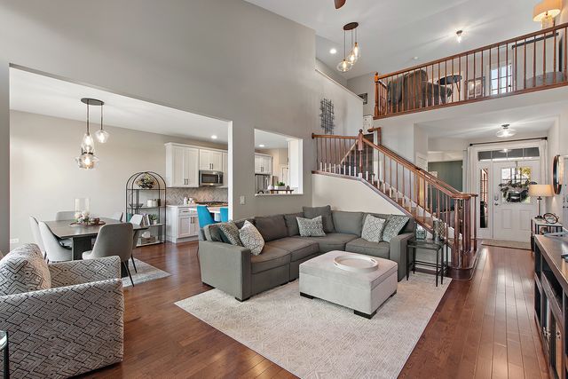 8839 Indiana Harbor Drive, Frankfort, IL 60423