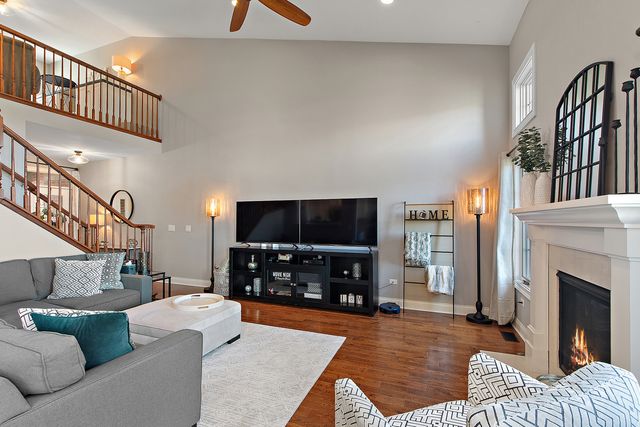 8839 Indiana Harbor Drive, Frankfort, IL 60423