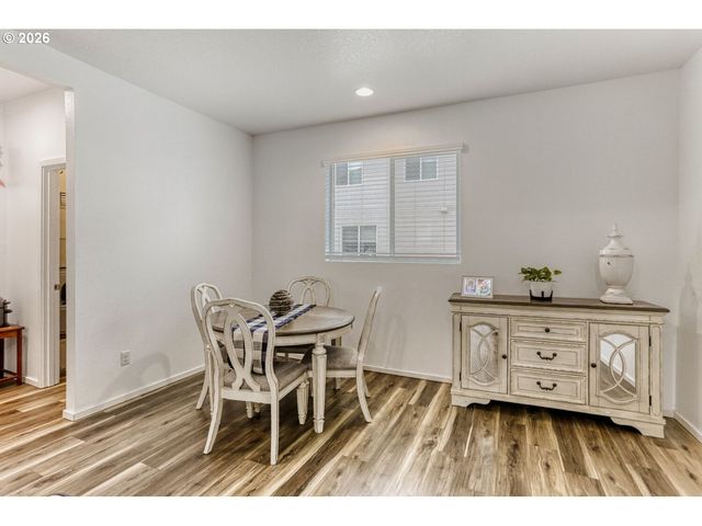 7784 Nw SITKA Ter, Portland, OR 97229