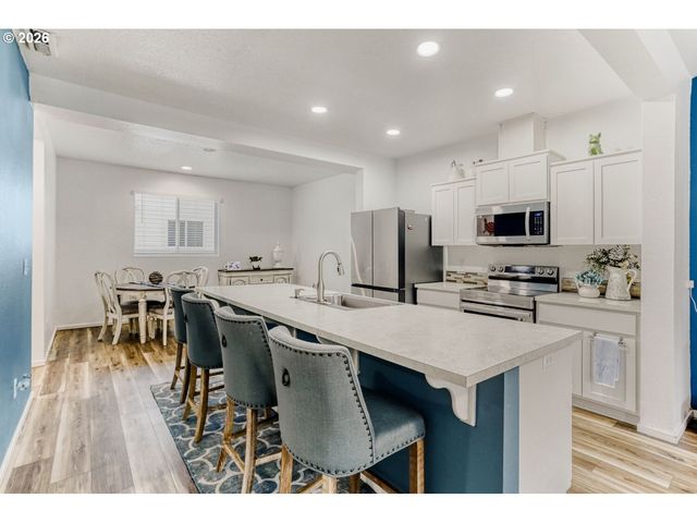 7784 Nw SITKA Ter, Portland, OR 97229