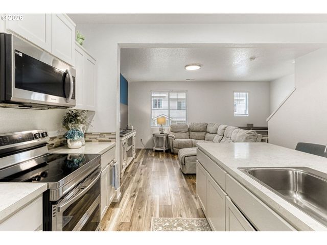 7784 Nw SITKA Ter, Portland, OR 97229