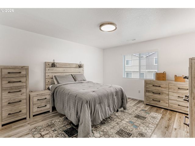 7784 Nw SITKA Ter, Portland, OR 97229