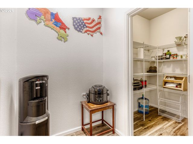 7784 Nw SITKA Ter, Portland, OR 97229