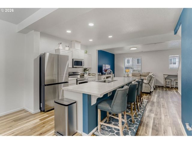 7784 Nw SITKA Ter, Portland, OR 97229