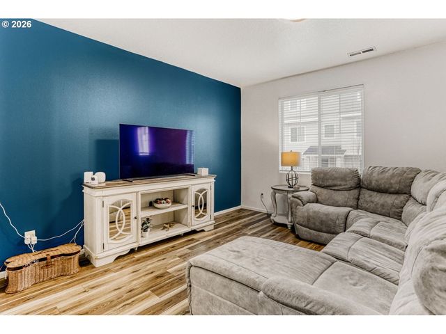 7784 Nw SITKA Ter, Portland, OR 97229