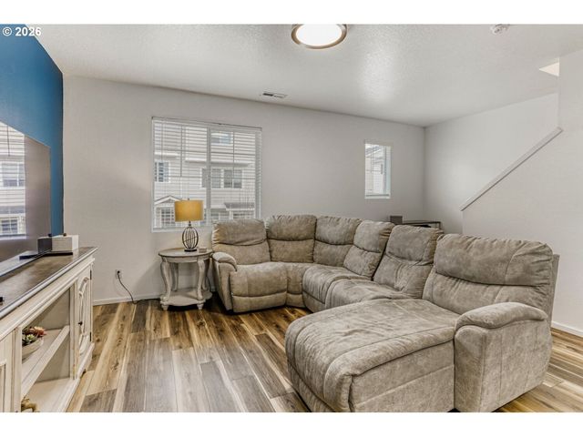 7784 Nw SITKA Ter, Portland, OR 97229