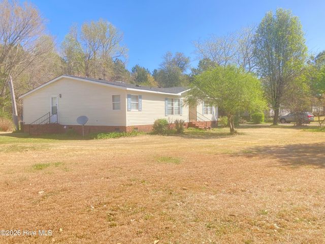 1586 Gum Swamp Church Road, Greenville, NC 27834