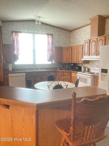 1586 Gum Swamp Church Road, Greenville, NC 27834